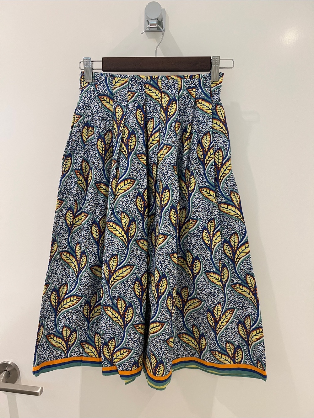 Zara Blue and Yellow Leaf-Print Skirt